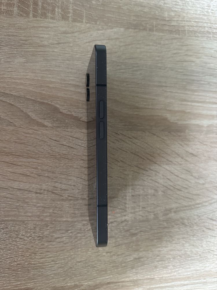 Nothing phone (1) 8/128 gb stan bardzo dobry