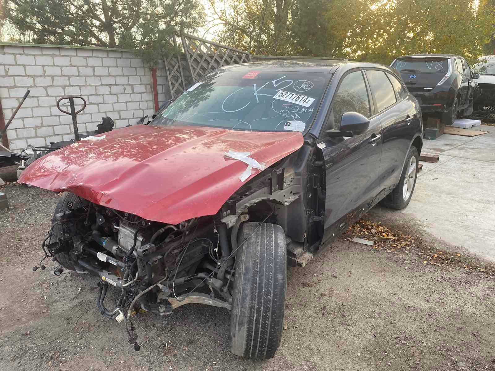 Разборка Jaguar F-pace