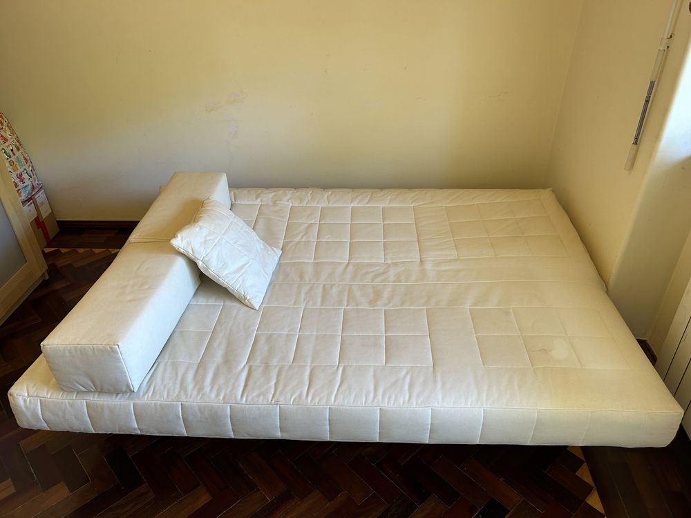 VENDO SOFÁ CAMA . Seminovo de casql