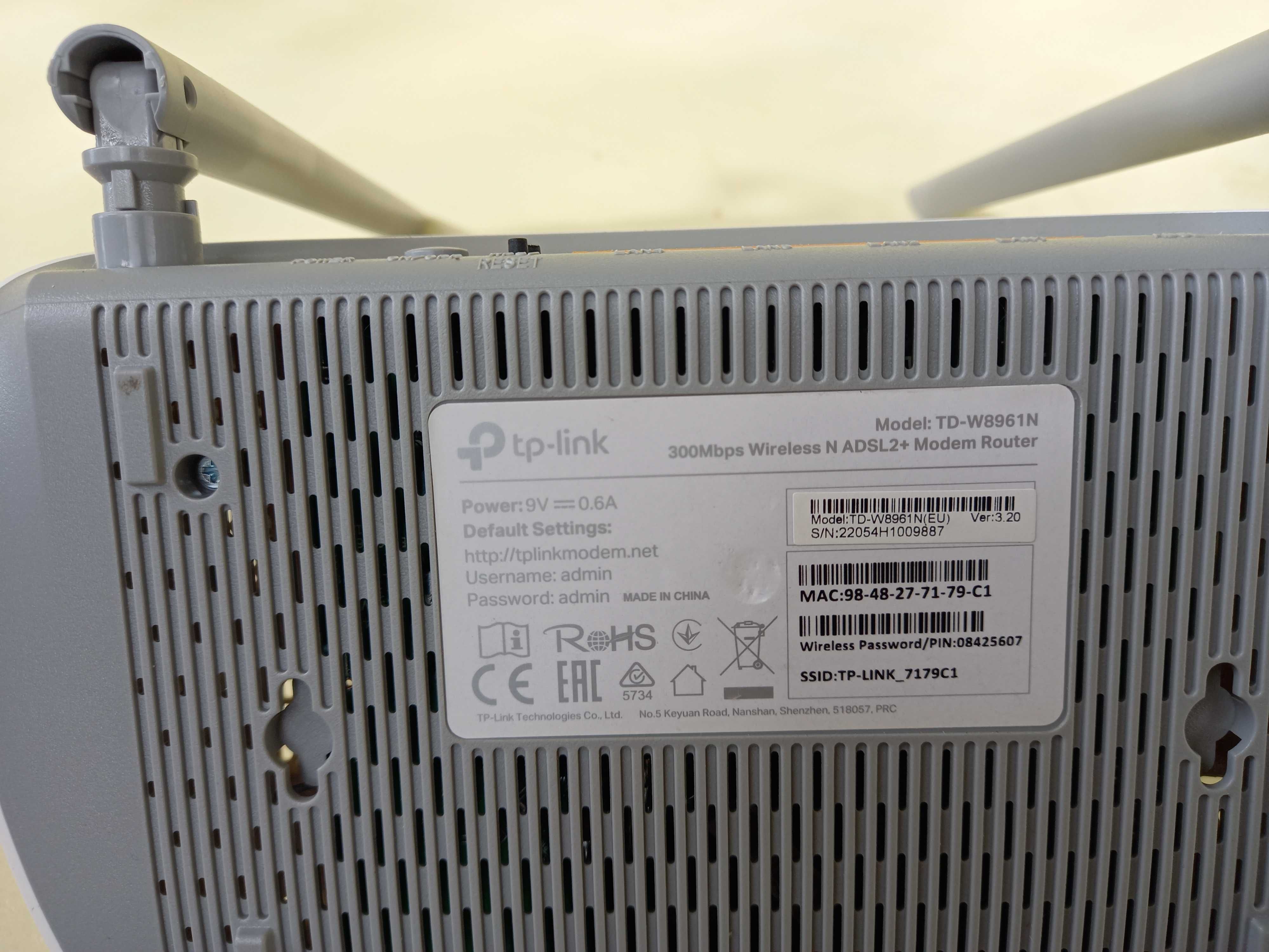 Sprzedam router  Tp-link TD-W8961N