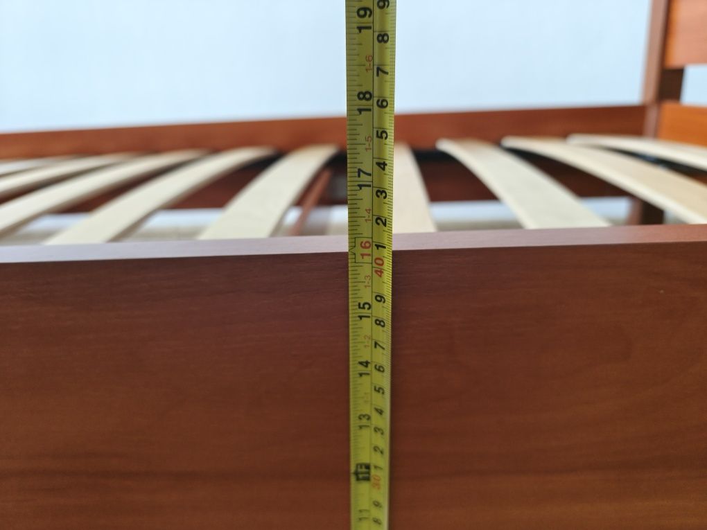 Łóżko firmy Bodzio 90x200 z materacem Ikea