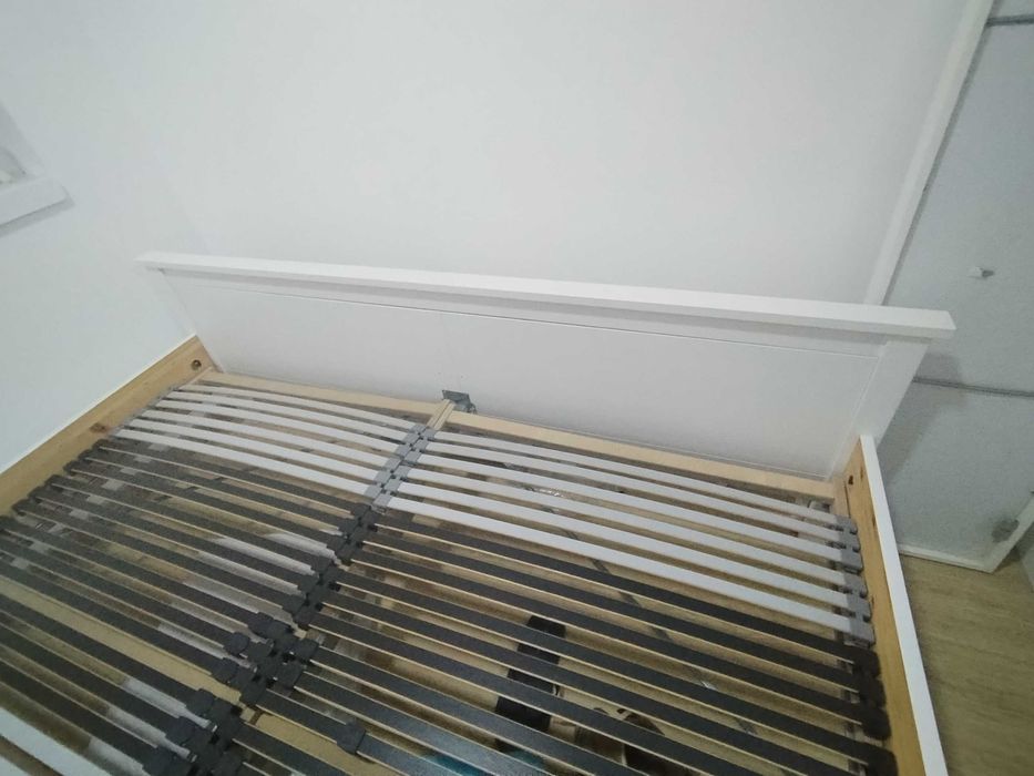 Cama IKEA Hemnes na cor branco