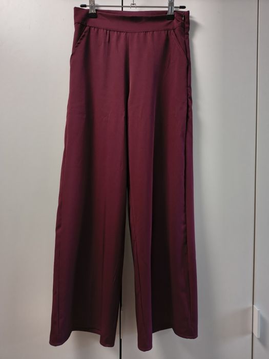Бордові штани на застібці