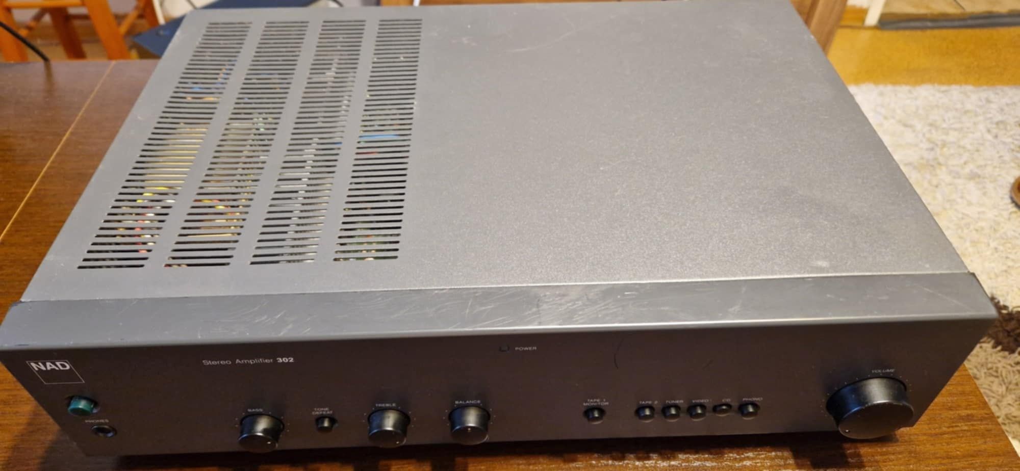 Nad 302 wzmacniacz