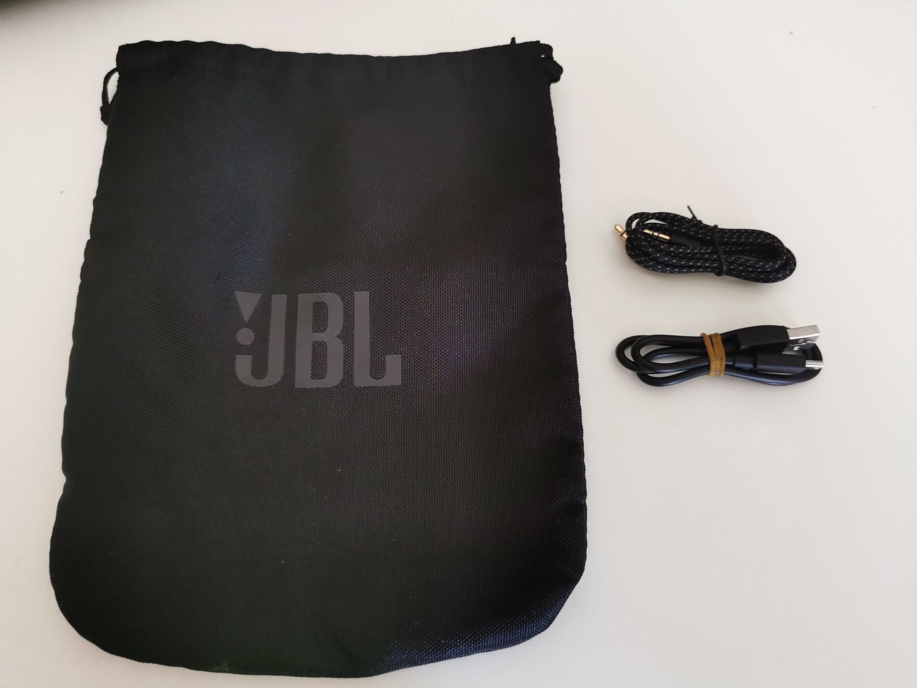 JBL TUNE 760  NC