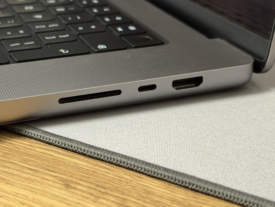 Apple Macbook PRO 16 M1 Pro 2021 16/512 Space Gray