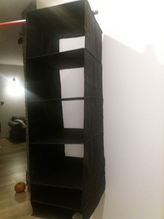 Sprzedam półkę wiszącą