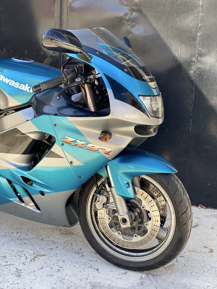 Kawasaki Ninja ZX9R 1994