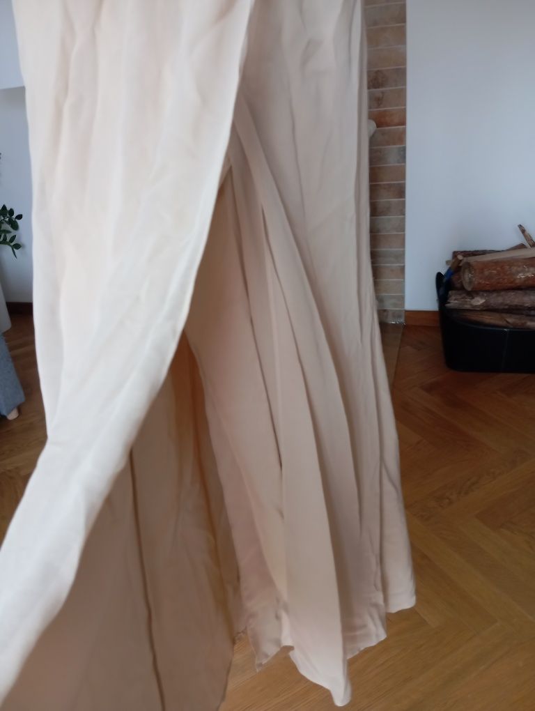 Sprzedam sukienkę weselną asos
