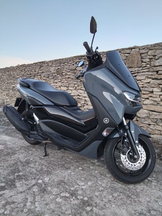 Nmax.  125  como nova
