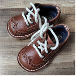 Buty skórzane trzewiki KicKers. 22.