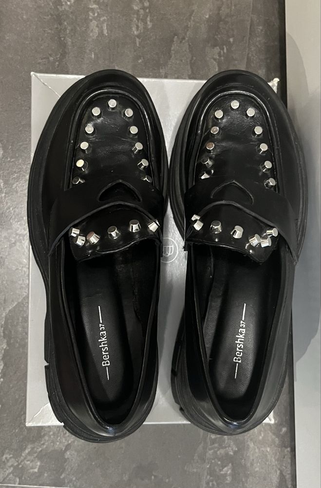 Bershka loafersy