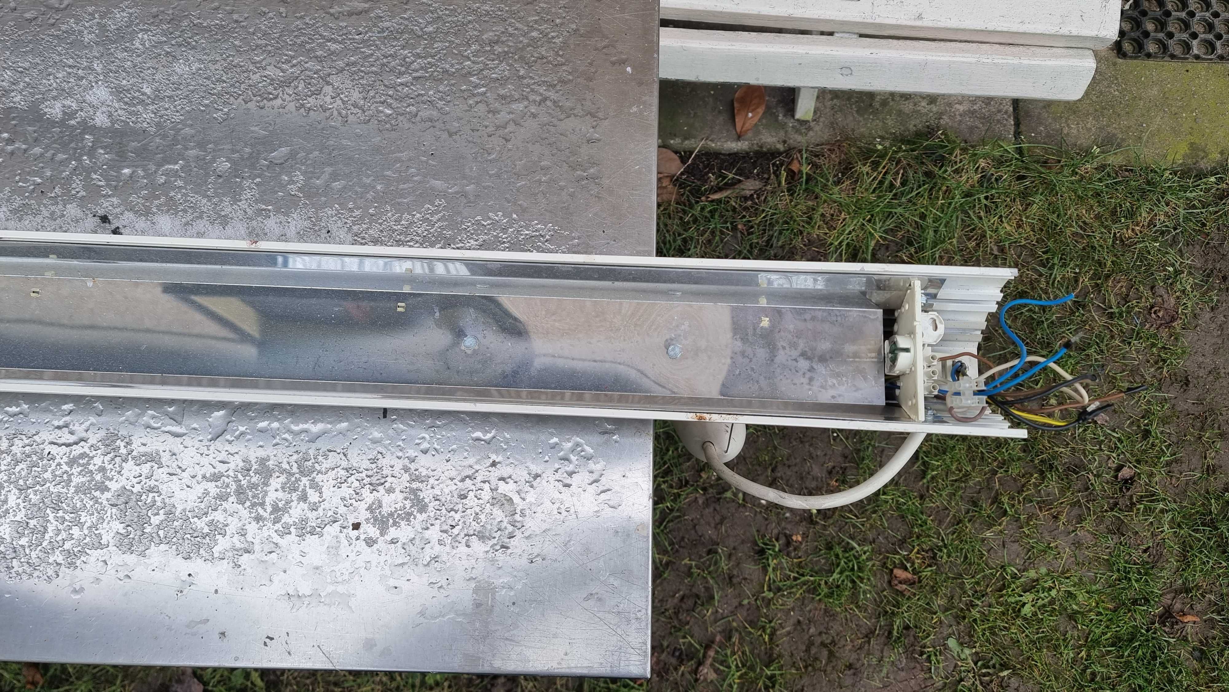 Oprawa sufitowa oświetleniowa LED 135cm x 11cm - 24 szt.
