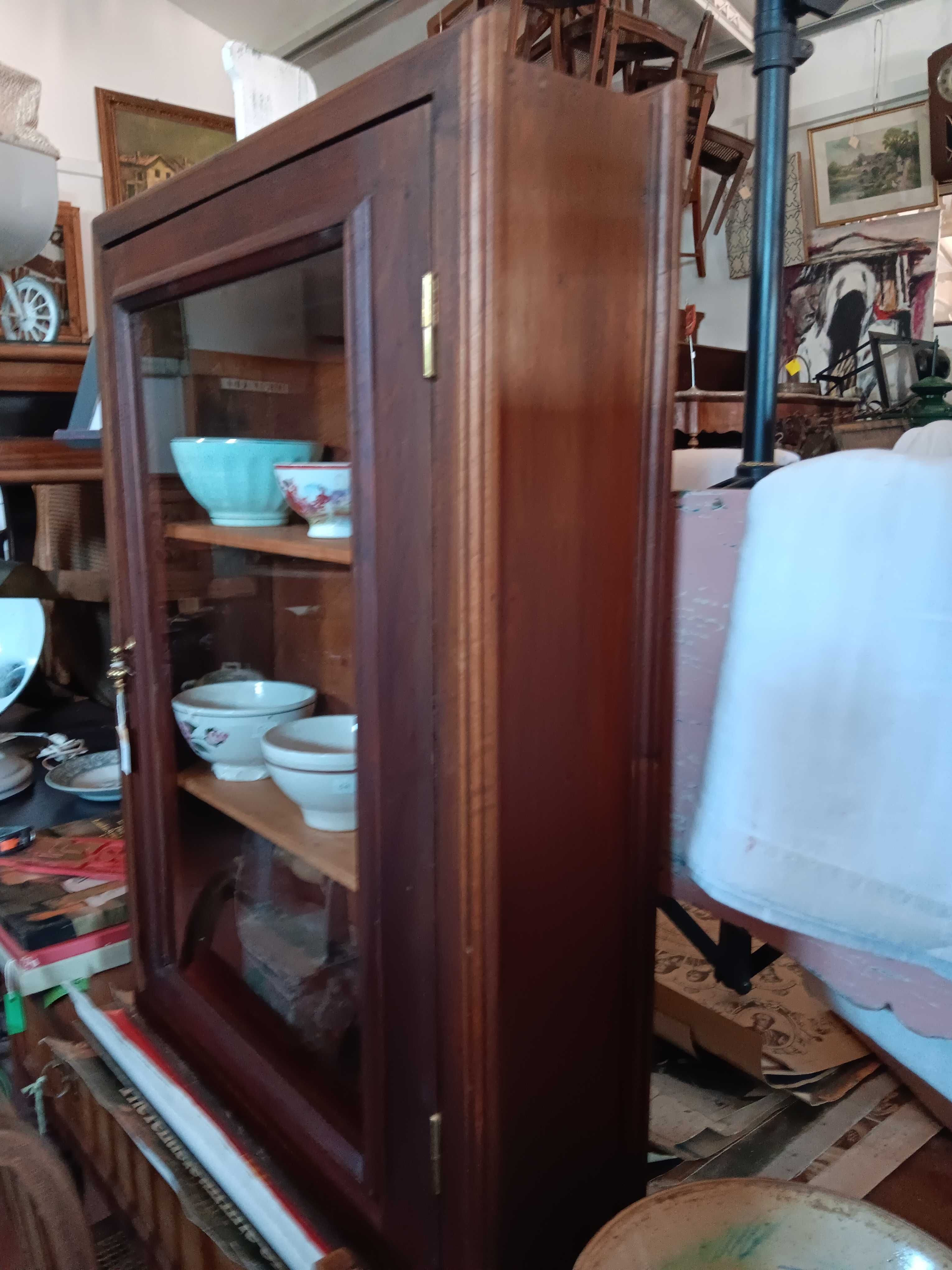 Vitrine  de pendurar ( Painel D'Instantes)