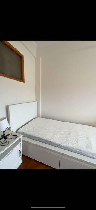 Cama MALM 90x200 como nova + colchão
