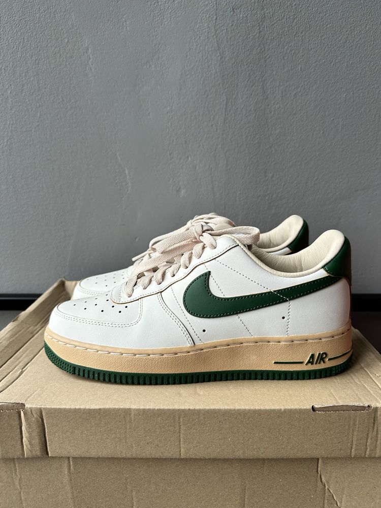 Кросівки Nike Air Force 40р