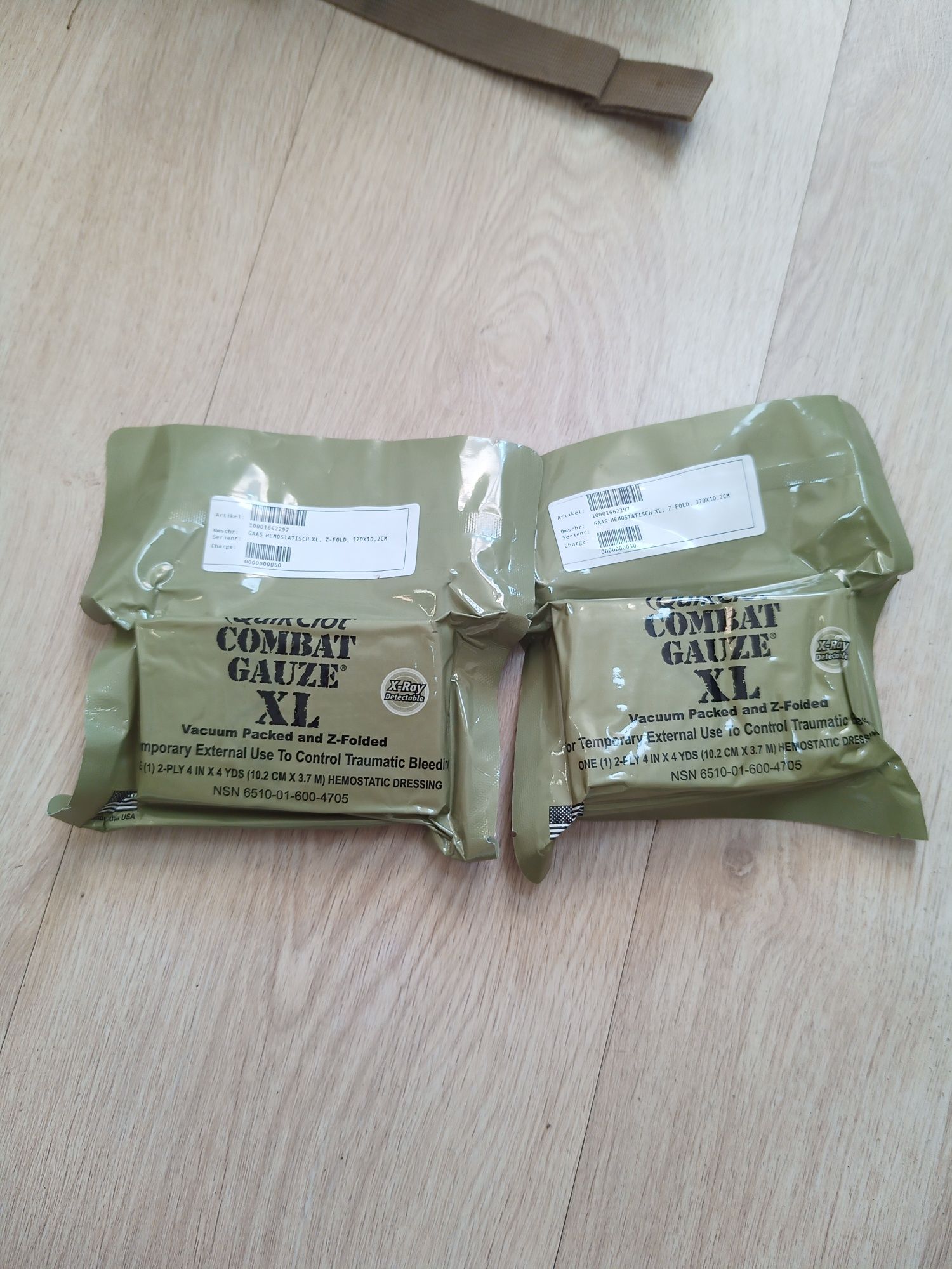 Гемостатичний бинт QuikClot Combat Gauze XL / 2шт (300)
