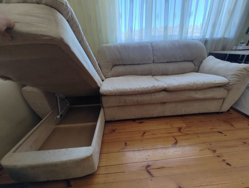 безпружинний кутовий модульний диван (зроблено якісну хімчистка