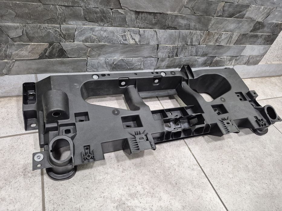 Передня установучна панель VW id4 id.4 ід 4 Телевізор радіаторів