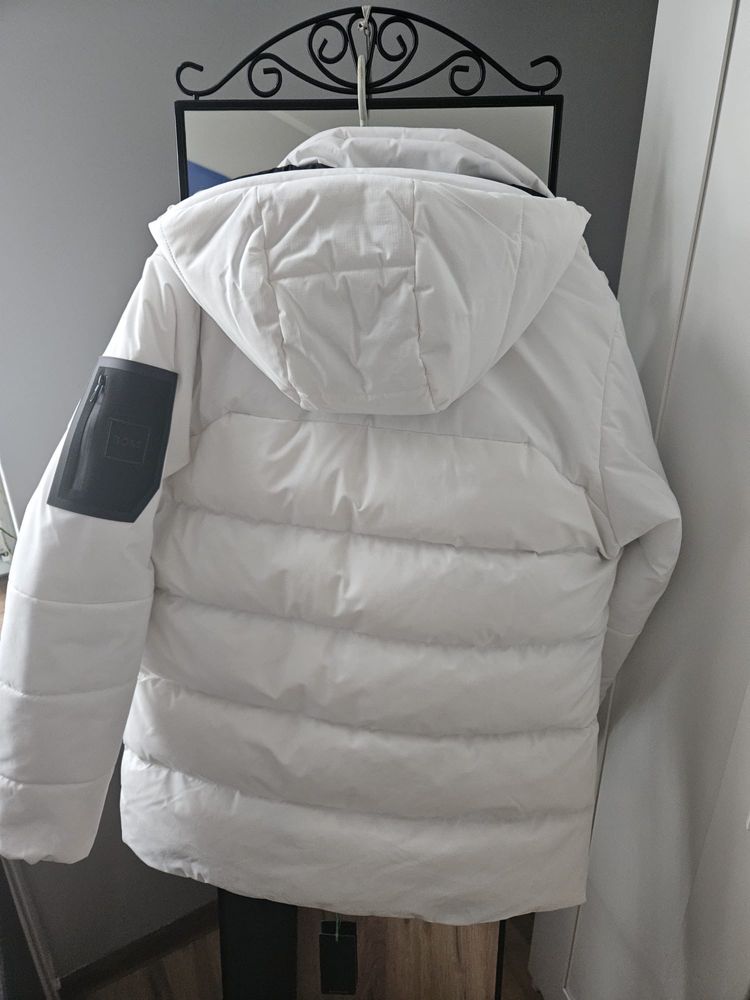 Nowa kurtka hugo boss meska