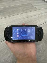 Портативна приставка PSP