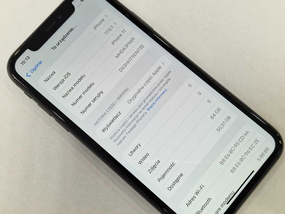 iPhone 11 64GB/ Black/ Bateria 82%/ Grade C/ +Ładowarka/ GW6MSC