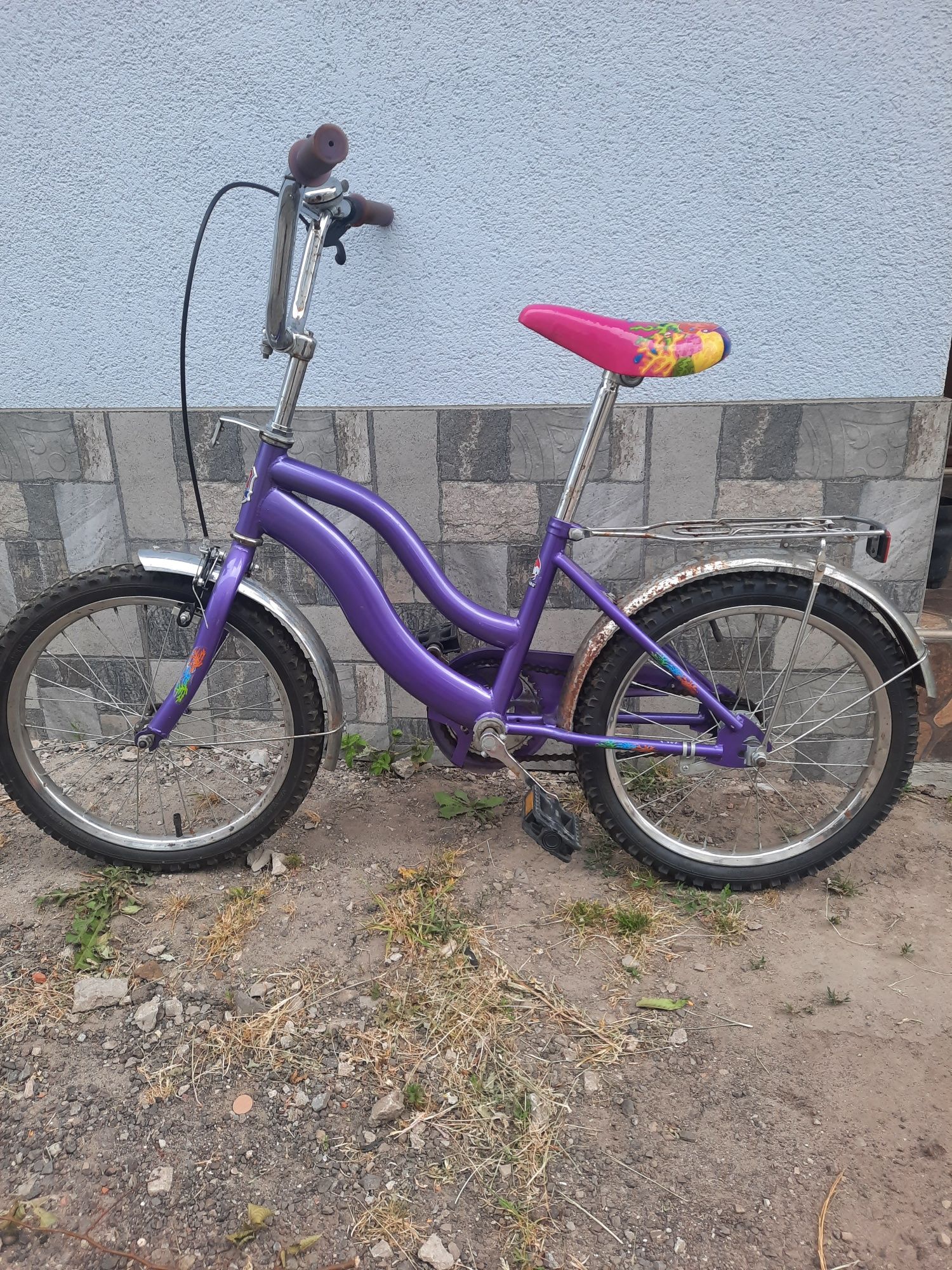 Продам велосипед дитячий колеса 18