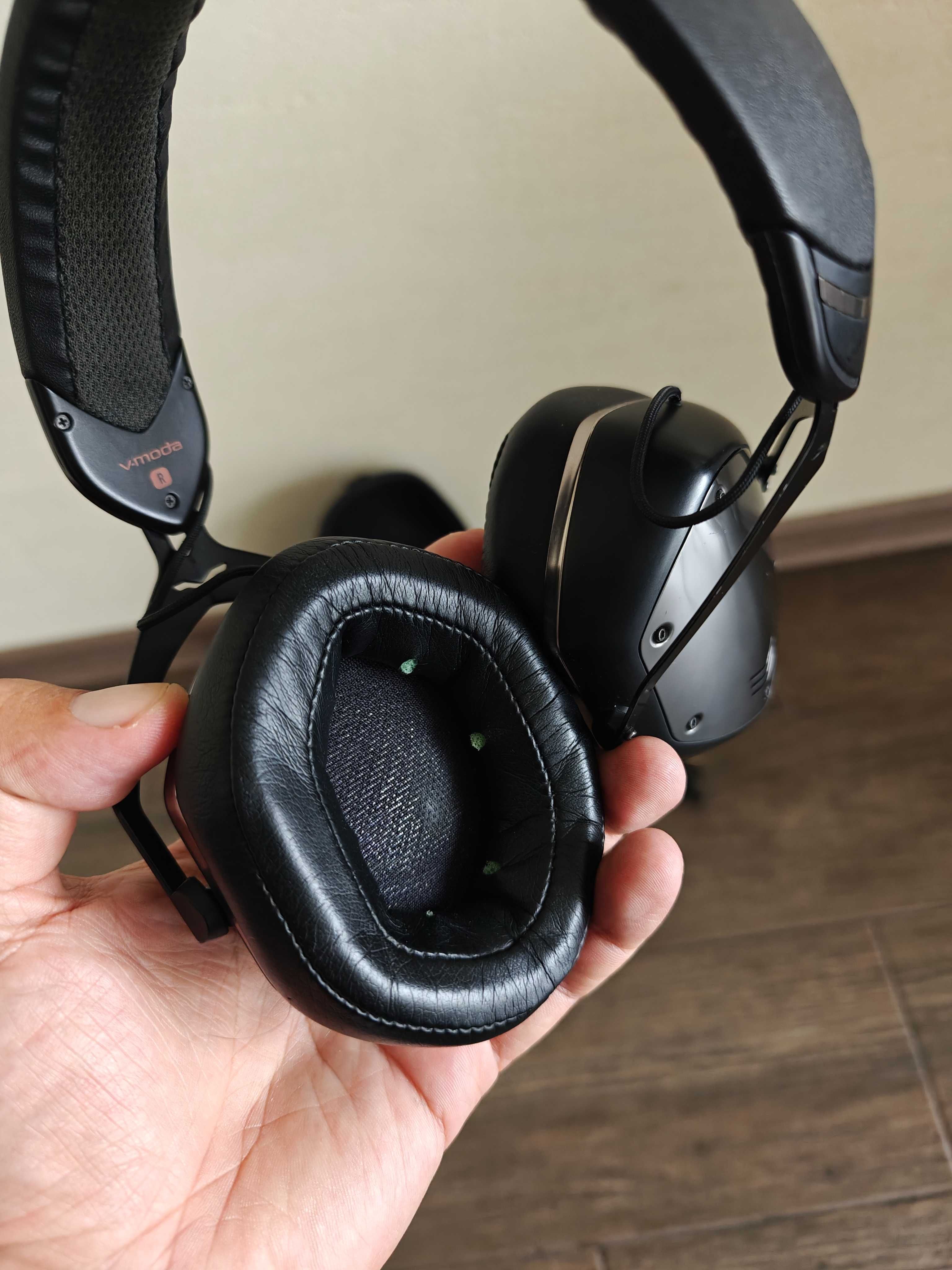 V-Moda Crossfade Wireless  /  Безпровідні навушники для аудіофілів