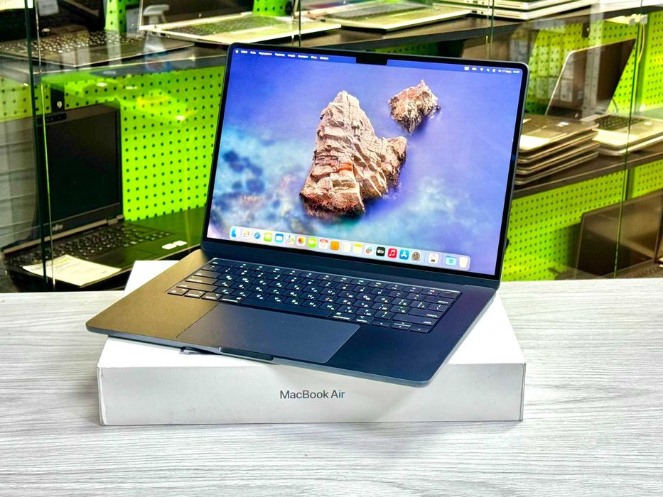ВСТИГНИ! СТАН НОВОГО!! Стильний Макбук Air 15 Apple M2 (Macbook A2941)
