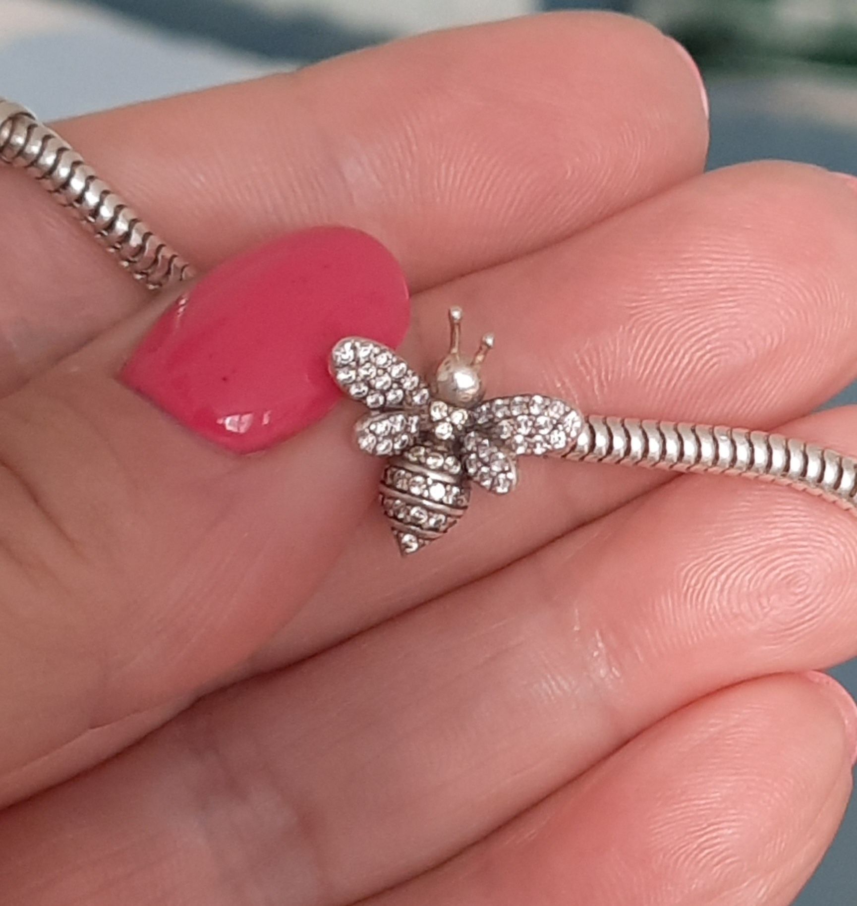 Piękny Charms Zawieszka na Pandora- Pszczoła Pszczółka