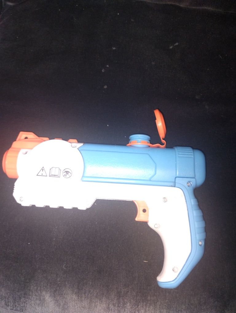 Pistolet na wodę