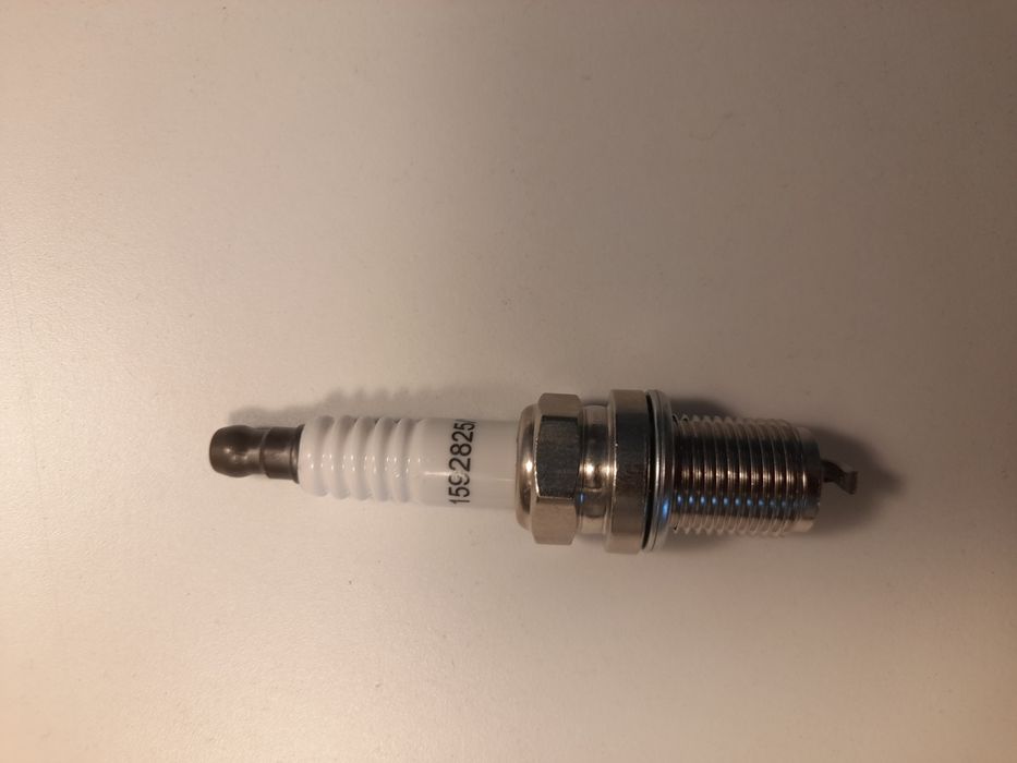 Conjunto 4 Velas de Ignição Iridium (referência 686S0034) – NOVO