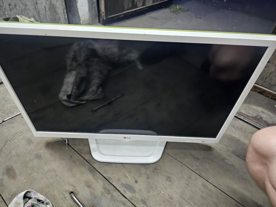 Телевізор LG 29.  29LN4607