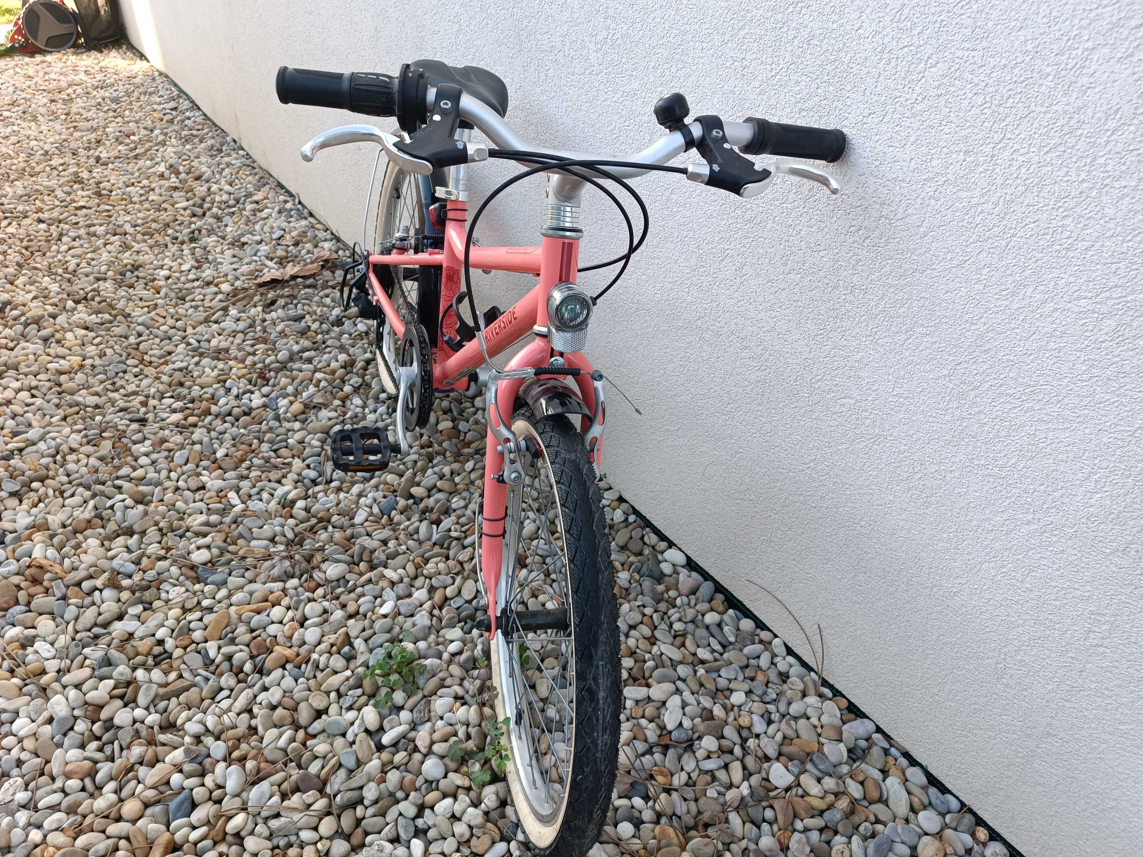 Bicicleta de menina roda 20