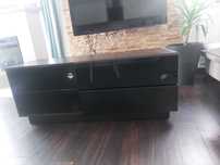 Szafka RTV pod tv