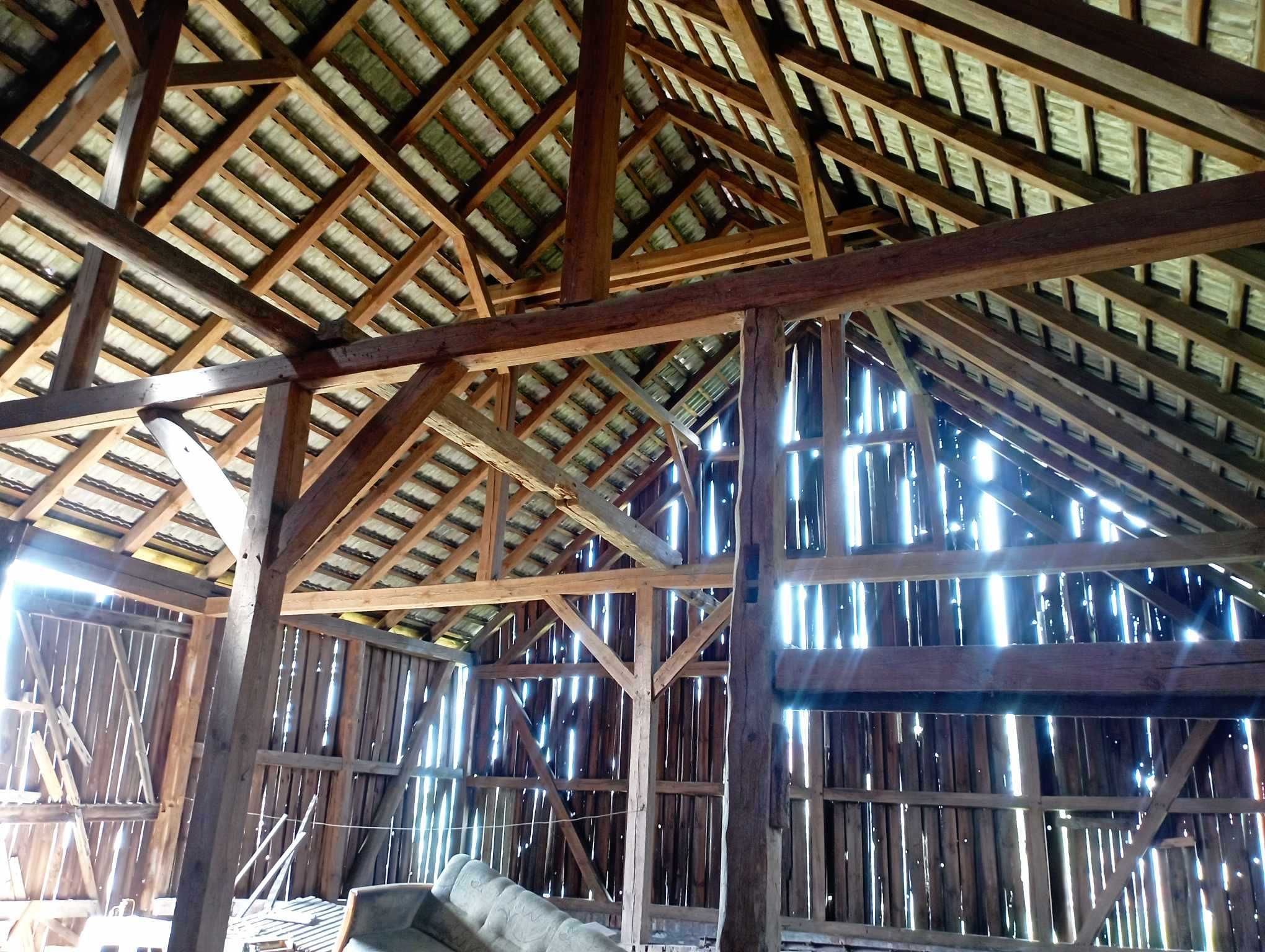 Dom wolnostojący do remontu z zabudowaniami duża stodoła działka 18 ar