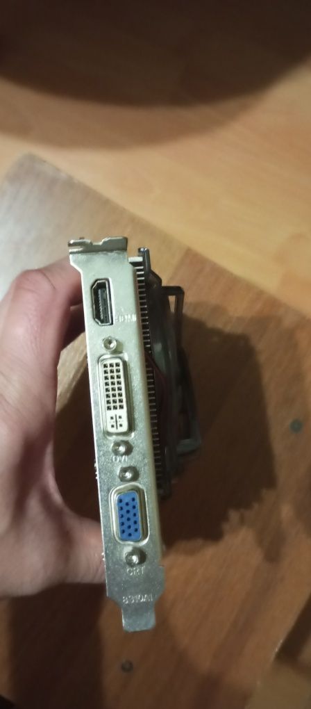 Відеокарта AX770 1GBD5 та материнська плата N68-S AM2 ASRock неробоча