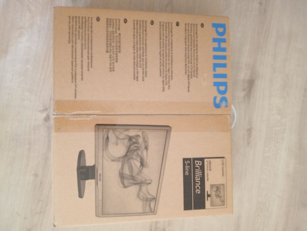Monitor Philips 19 cali