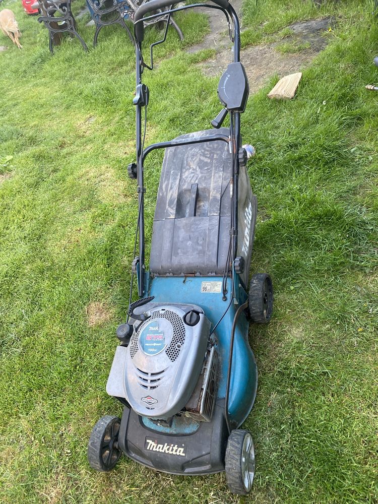 Kosiarka spalinowa makita plm4612 silnik briggs stratton 675 190cc