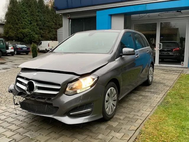 Mercedes-Benz Klasa B B 180/ pali i jeździ/poduszki dobre