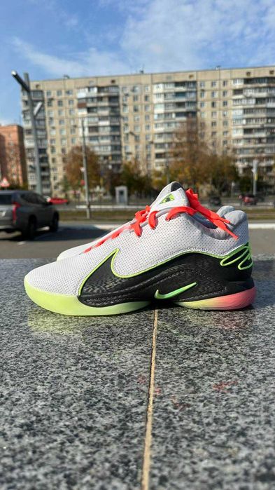 Nike LeBron XXII "Crown Jewel"   [US 11.5| 29.5 cm] - NEW