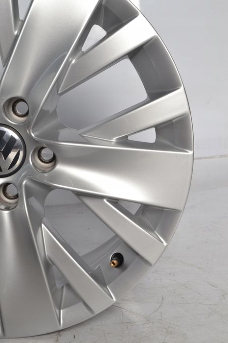 4X Felgi Oryginał Vw Golf Passat Tiguan Caddy Sharan Arteon Jetta
