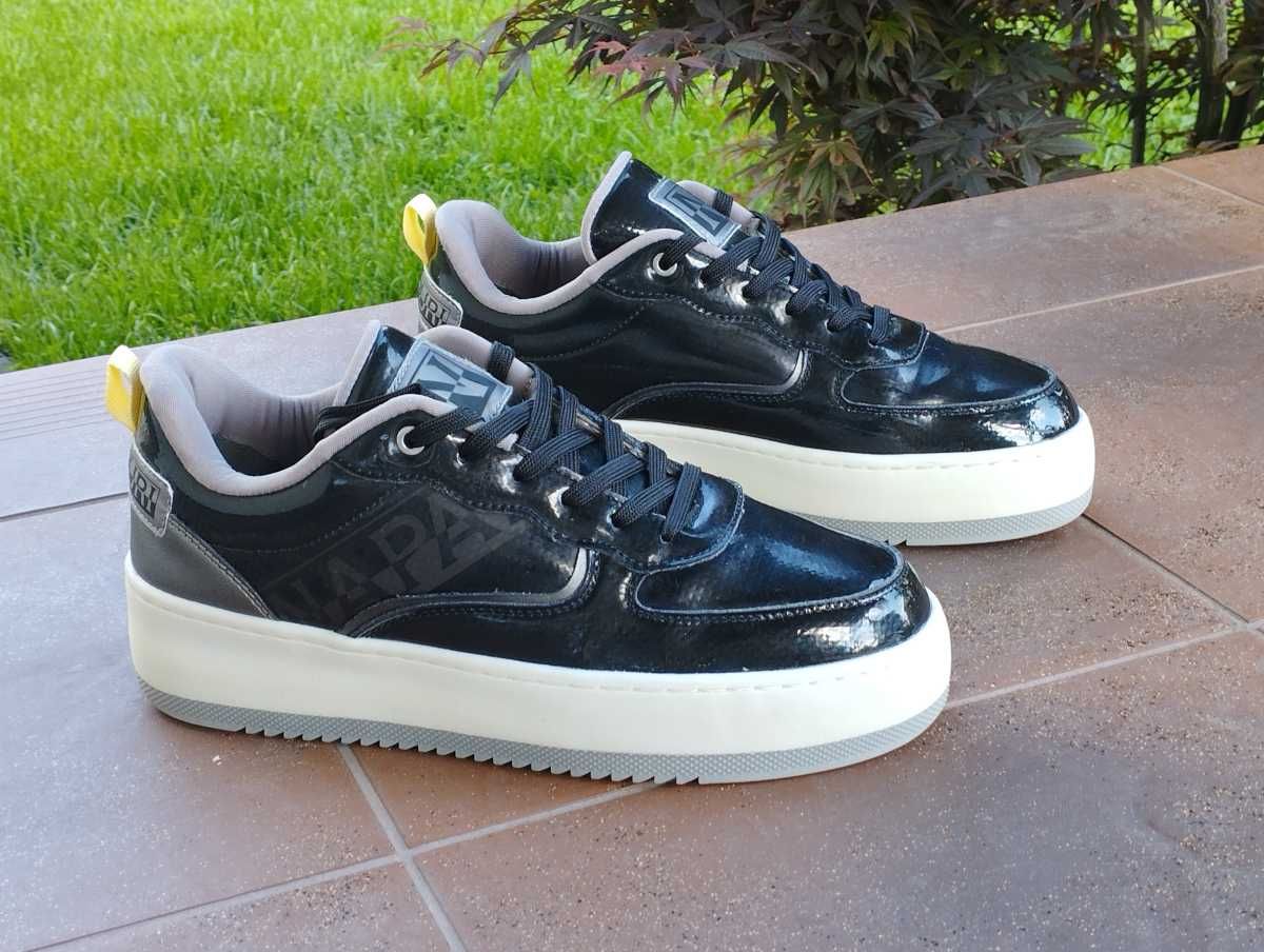 Napapijri Sneakersy rozmiar 39 wkładka 25cm