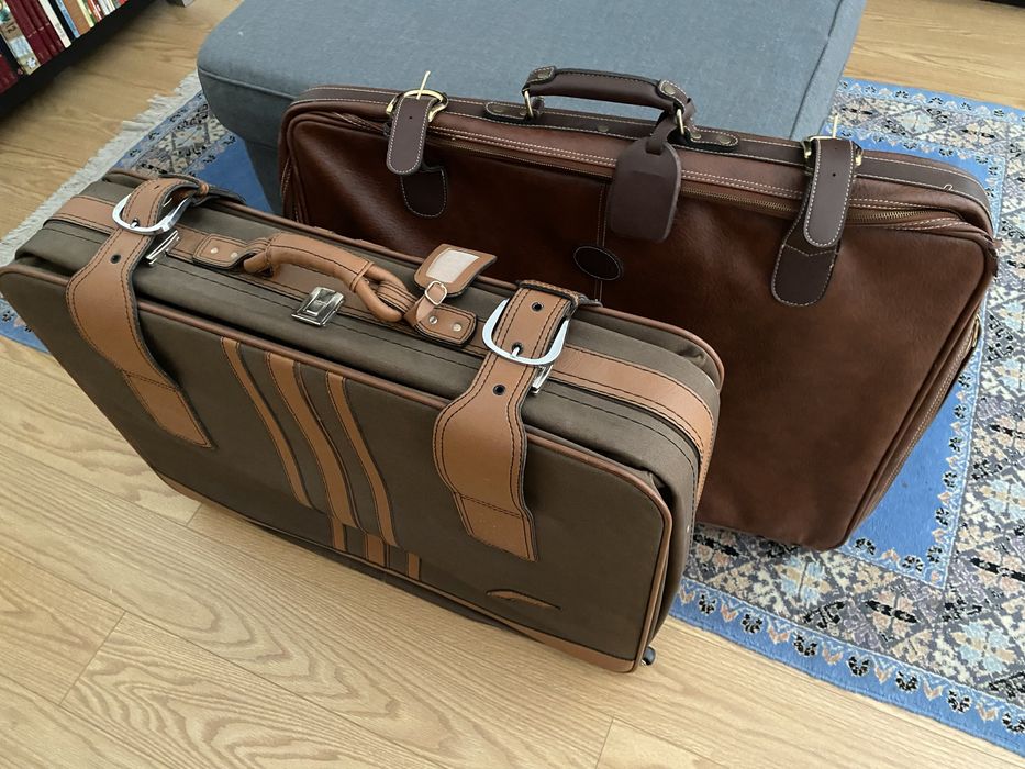 2 malas de viagem antigas