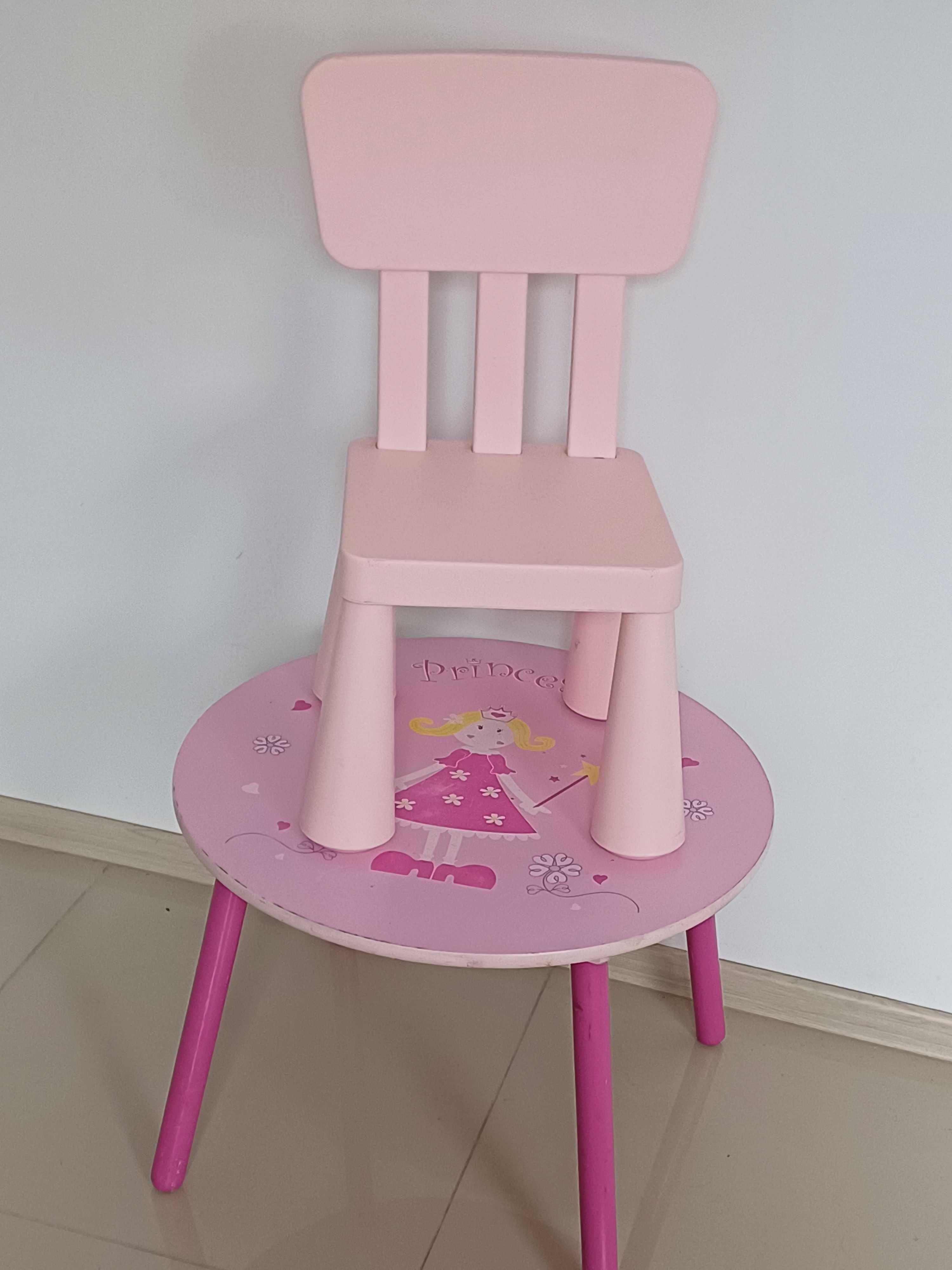 Zestaw Stolik + krzesełko IKEA MAMMUT dla dziewczynki