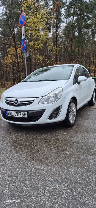 Opel corsa D 1.4 100km,benzyna Polski salon