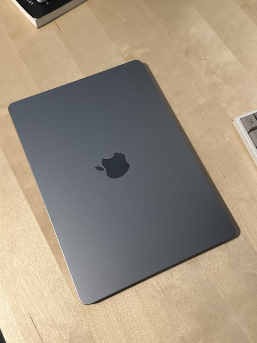 Macbook air m3 24gb 512gb