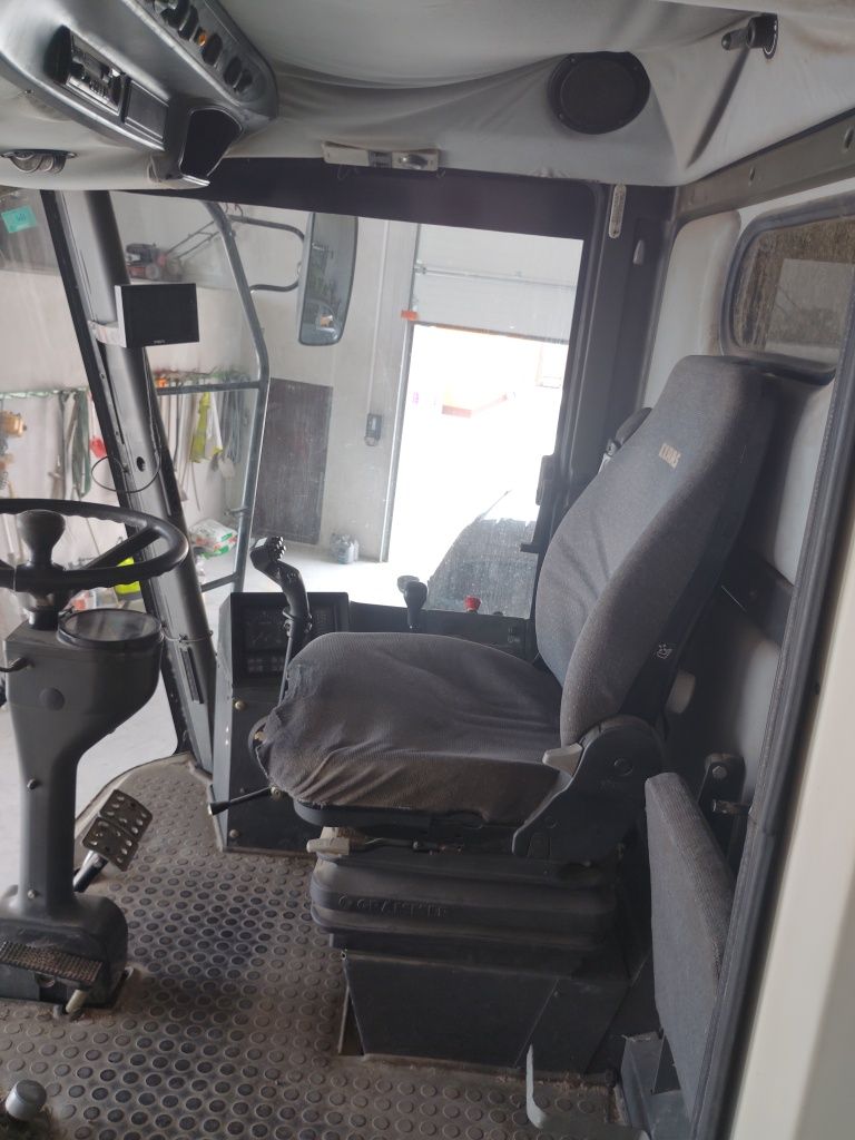Claas Medion 330