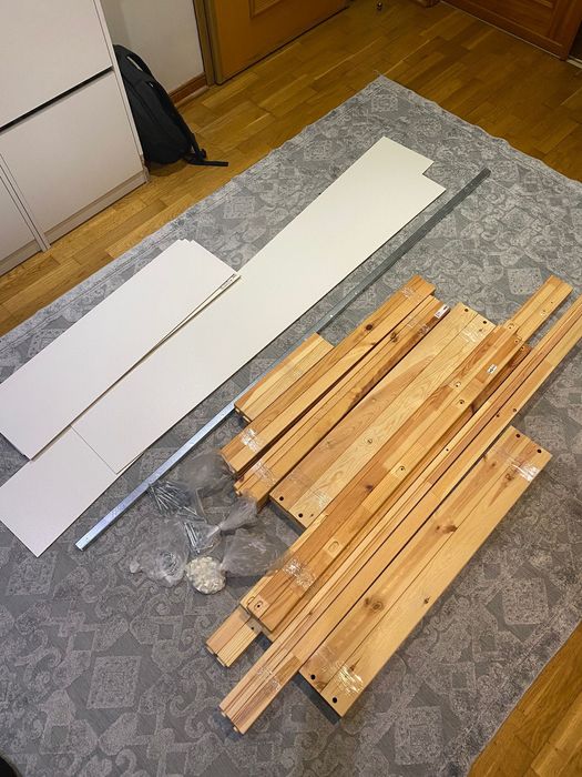 Cama KURA madeira IKEA