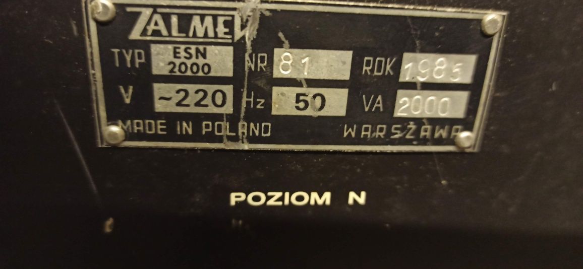 Stabilizator napięcia zmiennego ESN-2000